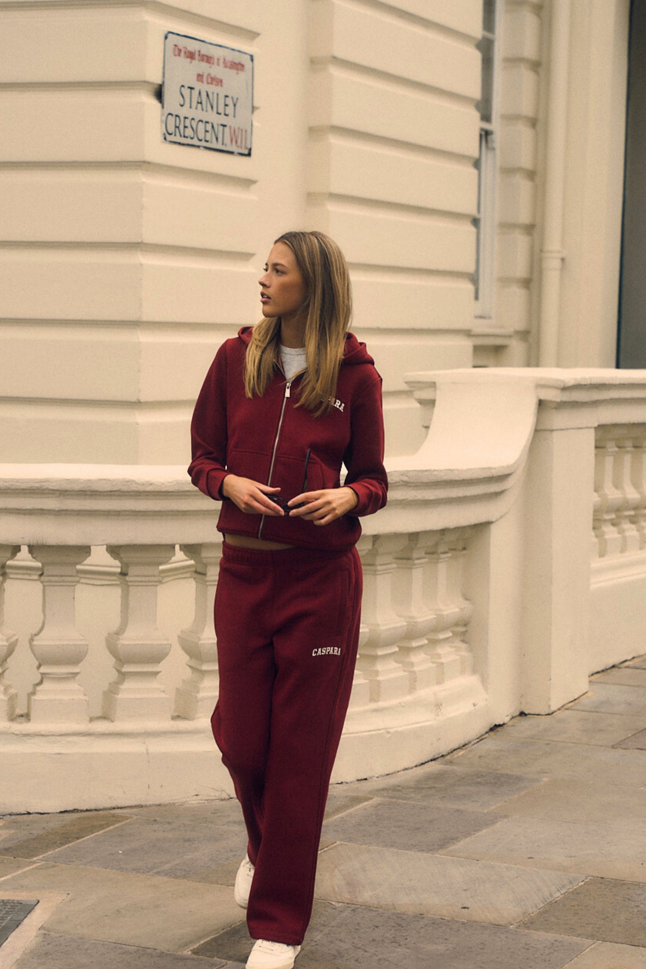 W. Varsity Zip Hoodie - Burgundy